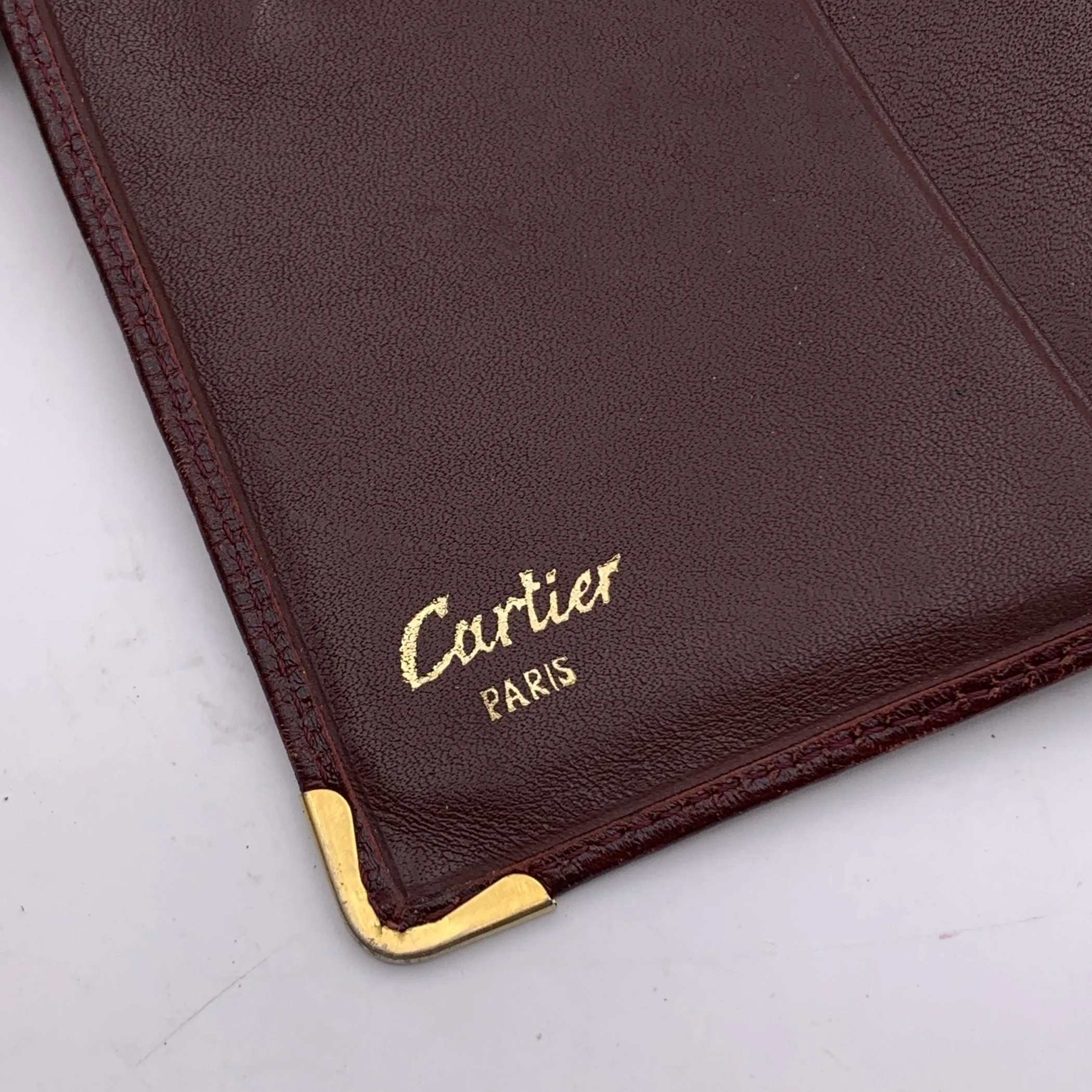 Cartier Vintage Burgundy Leather Bifold Wallet Coin Purse