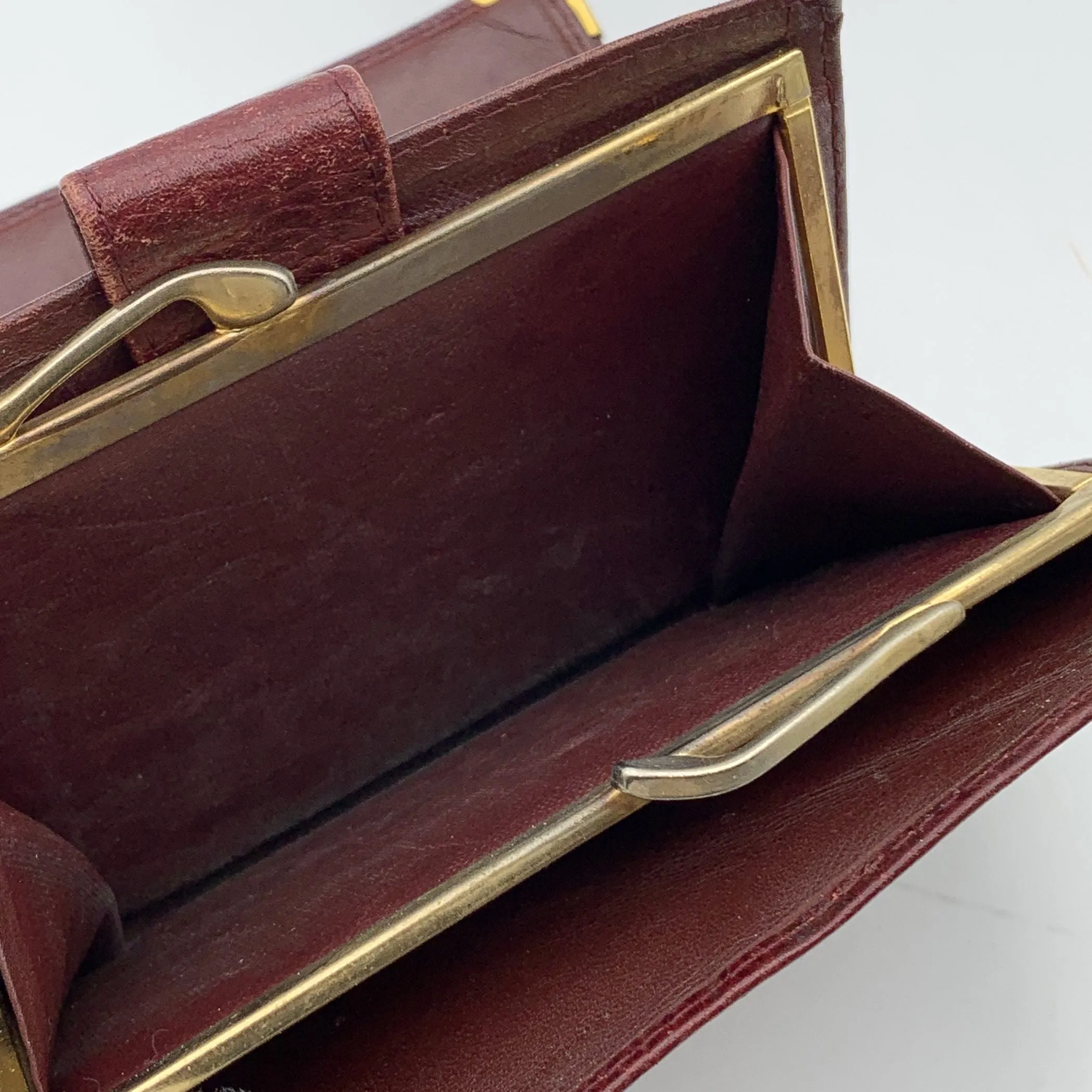 Cartier Vintage Burgundy Leather Bifold Wallet Coin Purse