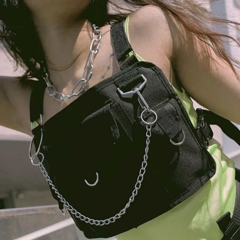 Chain Chest Bag AD12085