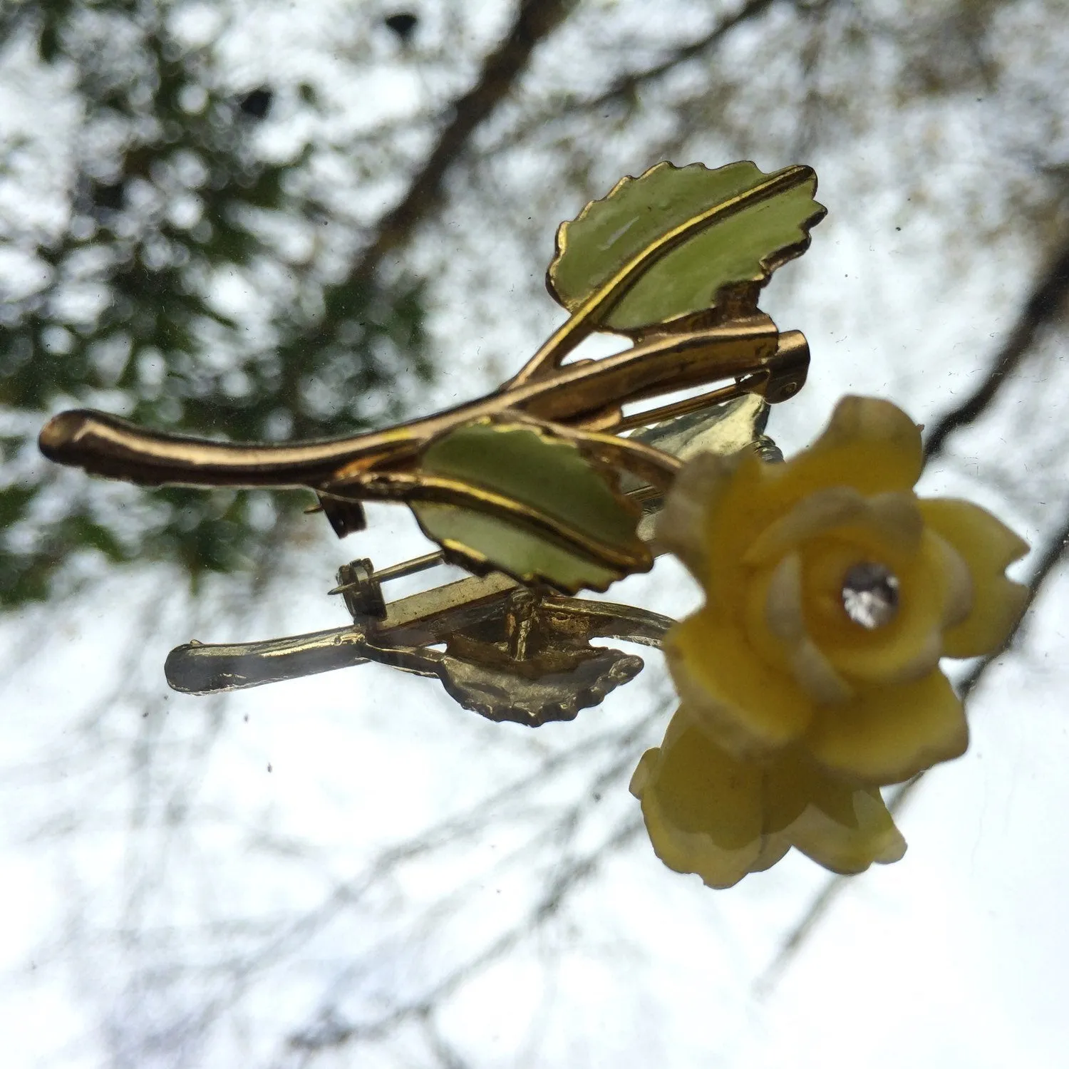 Vintage Yellow Flower Brooch. Gold Tone Pin with Hand Painted Yellow Petals and Green Enamel Leaves. Flower Pin. Accessories. Flower Gift.